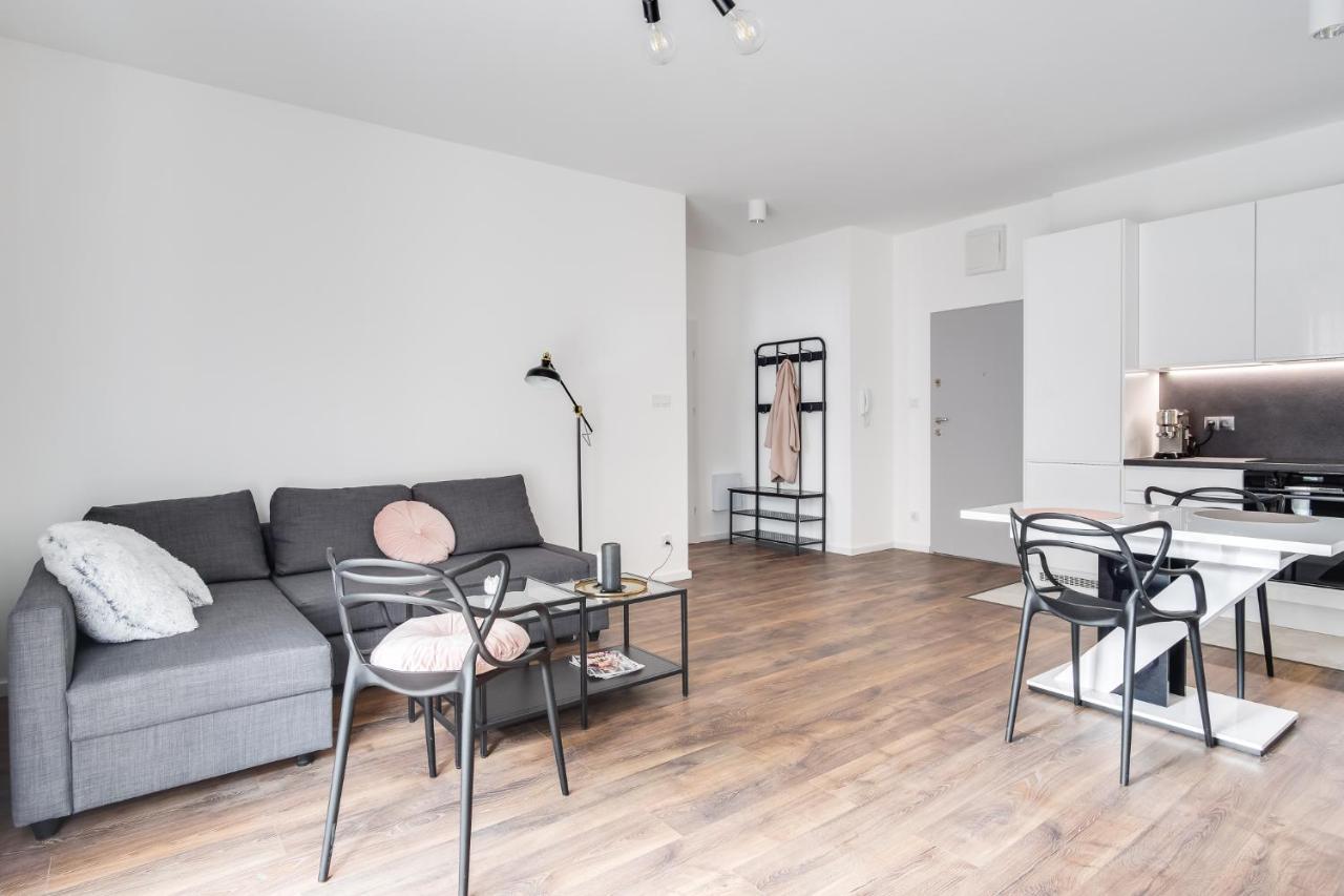 פוזנן Apartament Chwaliszewo Z Balkonem - Free Parking מראה חיצוני תמונה