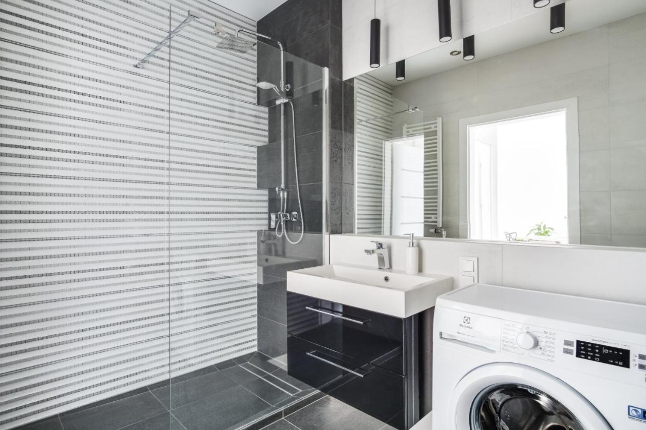 פוזנן Apartament Chwaliszewo Z Balkonem - Free Parking מראה חיצוני תמונה